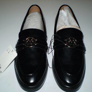 H&M Womens Loafers sz 9